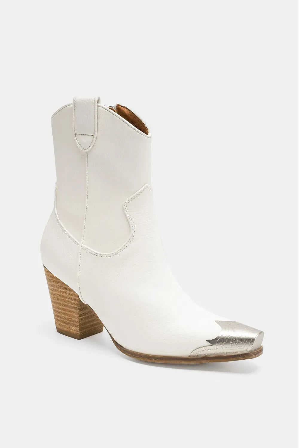 Megan Moroney boots, Lane boots, white cowgirl boots, White PU leather cowboy boots, Faux leather cowgirl boots, White block heel boots for women, Country concert boots, Metal toe cowgirl boots, Festival-ready white boots, Western-style boots for summer, White boots with square toe, Nashville bachelorette boots, Western fashion boots