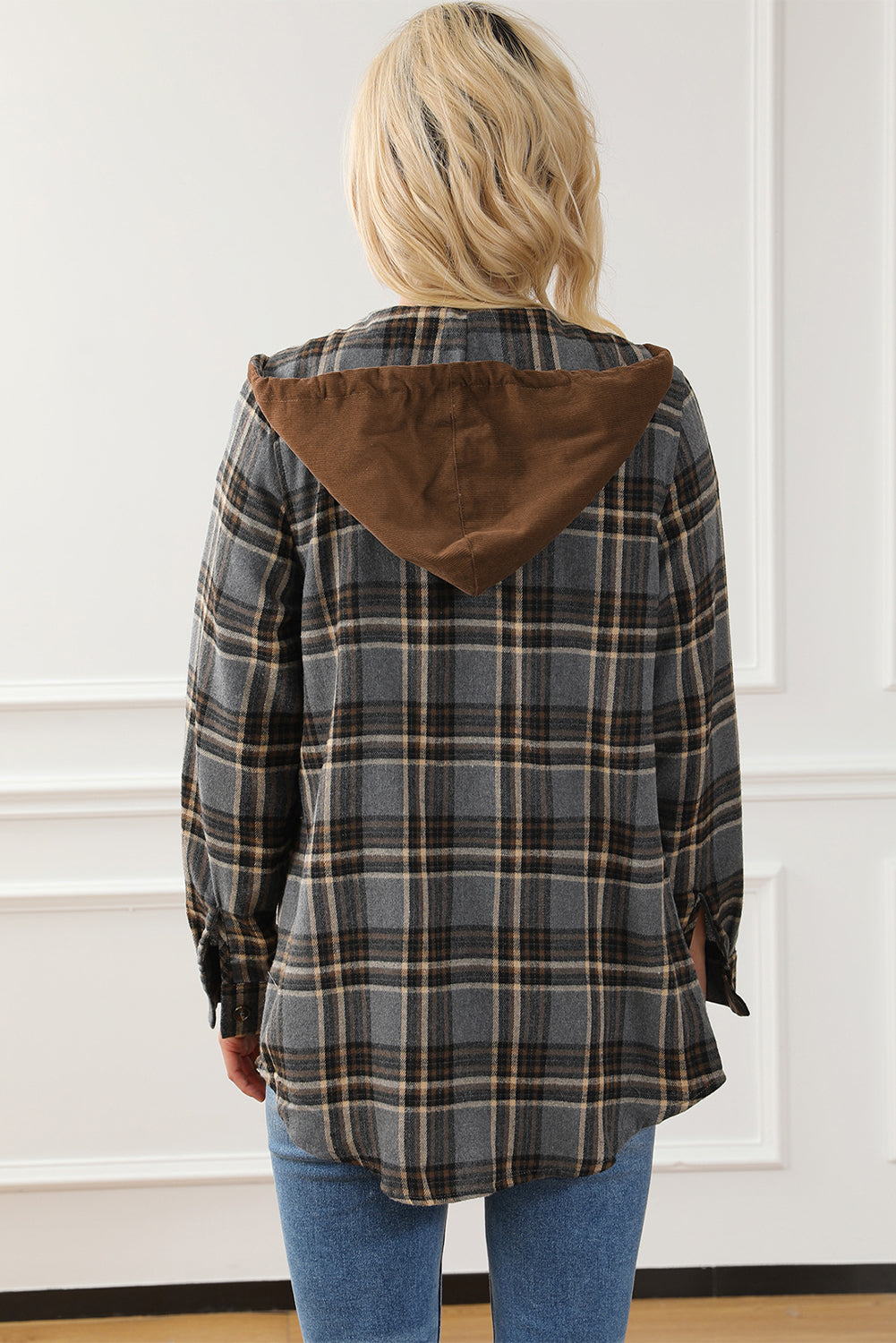Contrast hooded drawstring plaid button-up top spring 2025, trendy plaid shirt with hood, stylish and casual layering piece, button-up checkered top, relaxed fit flannel hoodie, lightweight and breathable fabric, versatile street style fashion, cozy yet edgy plaid jacket, must-have spring wardrobe essential, modern and casual outerwear, timeless checkered pattern, effortlessly stylish plaid hoodie, comfortable and laid-back fit, perfect for layering, everyday fashion staple, soft and warm spring outfit