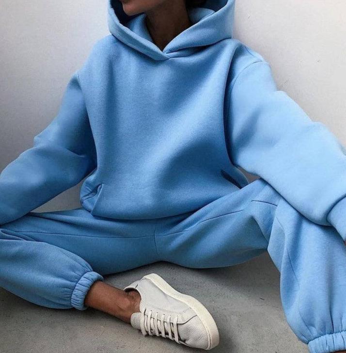 Cozy sky blue hoodie and jogger set for women, perfect for lounging and casual wear. This matching set includes a soft, oversized sky blue hoodie with a relaxed fit and comfortable joggers with an adjustable waistband. Ideal for athleisure and everyday style, this sky blue tracksuit offers a trendy, comfortable look that’s perfect for staying stylish on the go