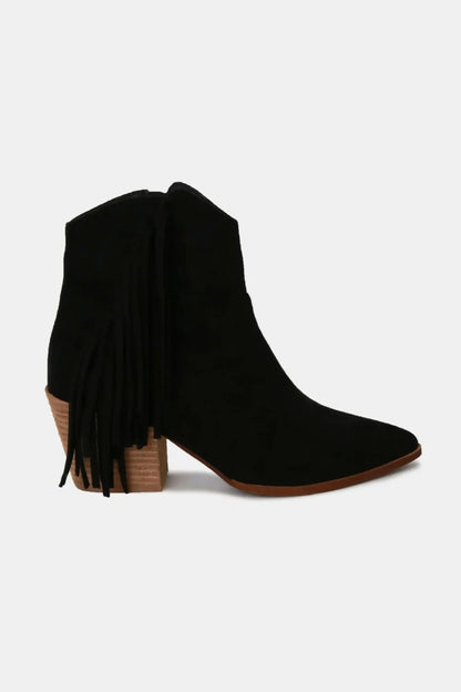 Suede fringe ankle boots, Western fringe boots, Pointed toe cowgirl boots, Fringe cowboy boots for women, Ankle cowgirl boots, Country concert boots, Nashville fringe boots, Festival boots with fringe, Western ankle boots, Faux suede fringe boots